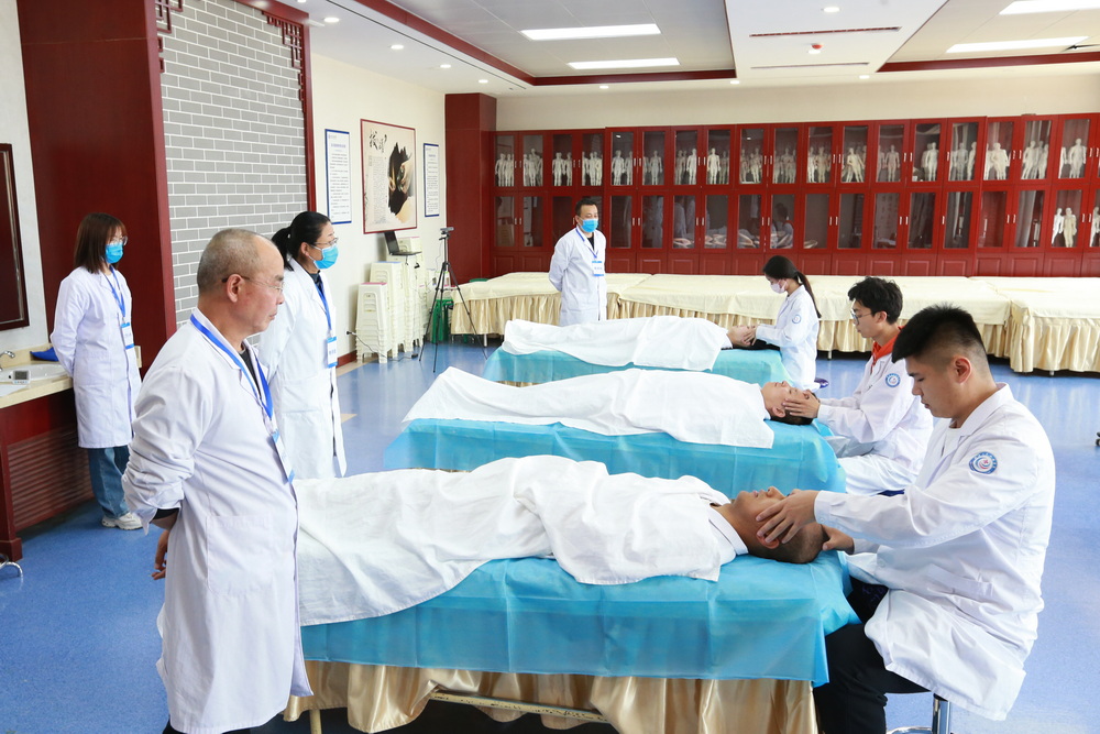 BI4P4400_调整大小.jpg